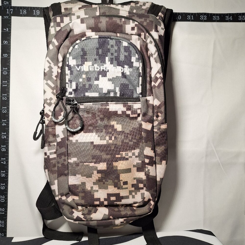 Vibedration Hydration Backpack w/o bladder - Desert Digital Camo - Used
